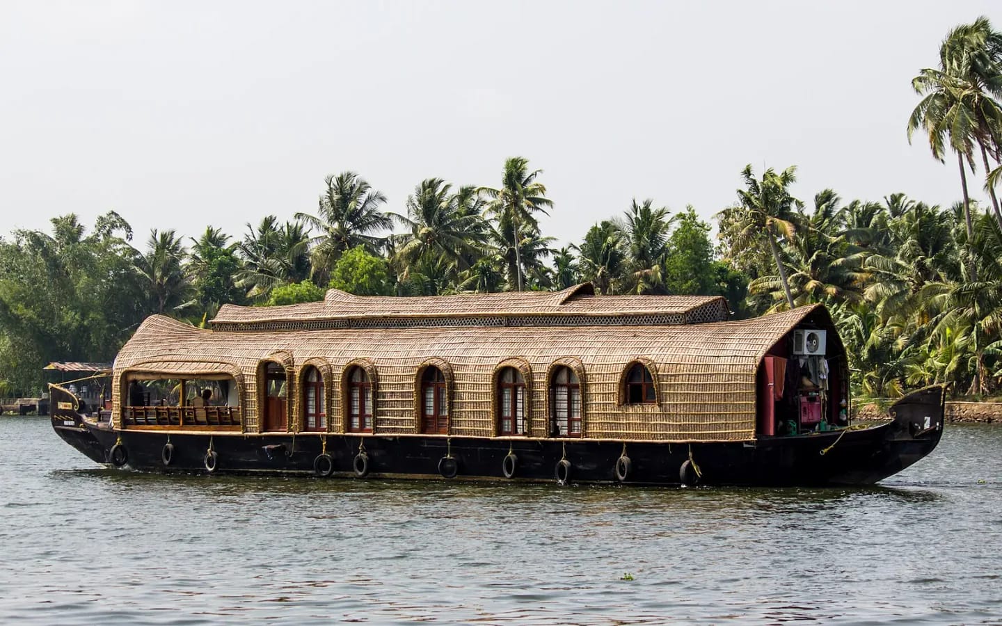 7 Days Kochi, Munnar, Thekkady & Kumarakom travel scene in India