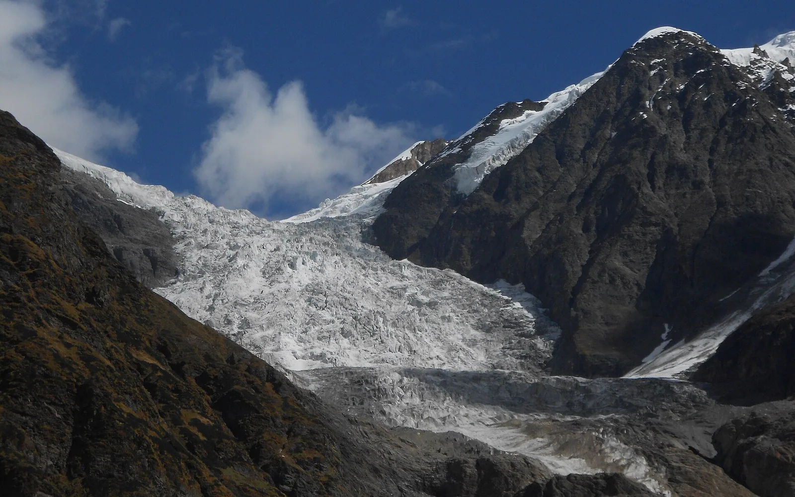 Pindari Glacier Trek travel scene in India